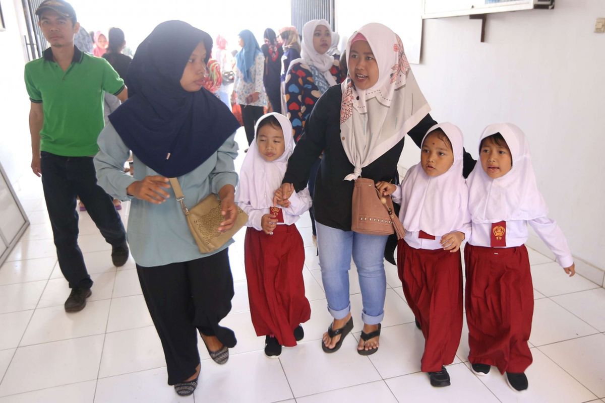 28 Istimewa